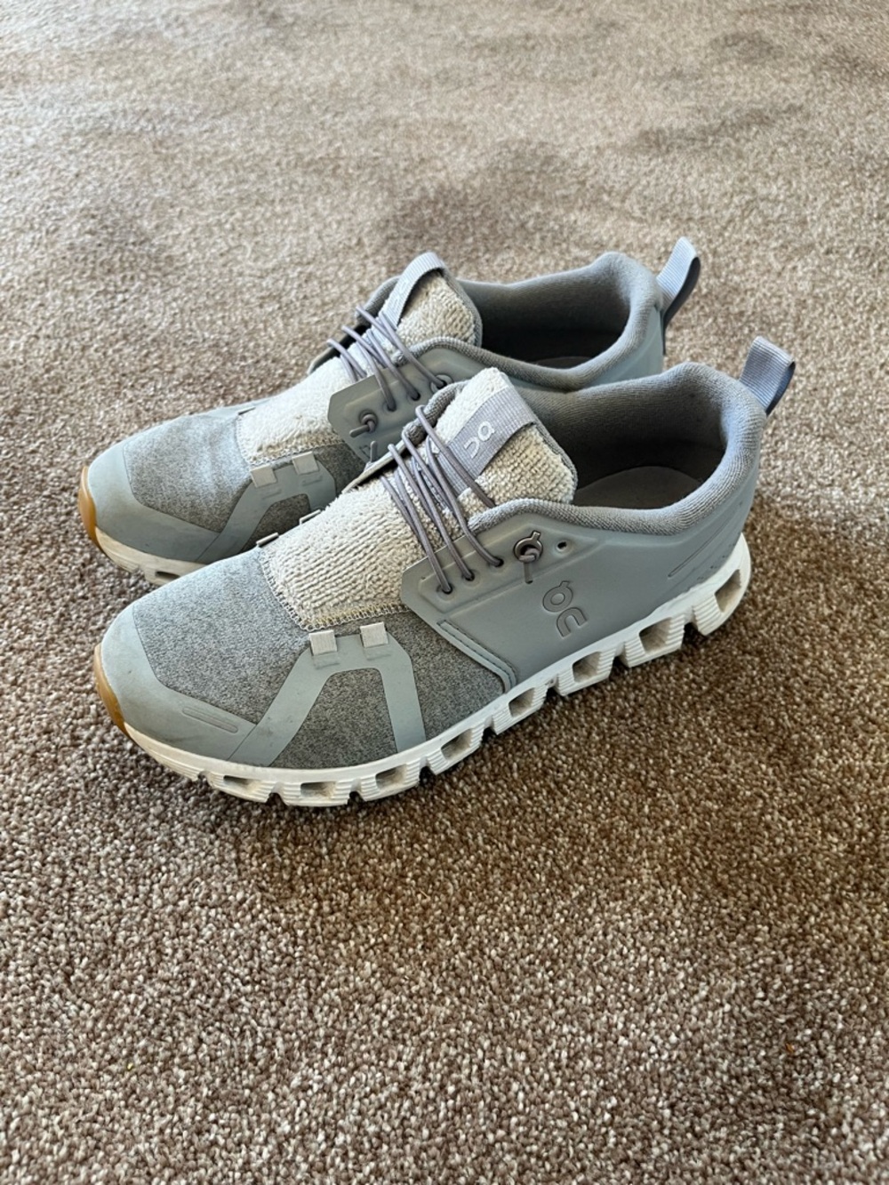 On Cloud 5 Sneakers